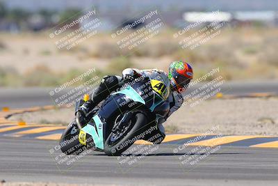 media/Oct-07-2023-CVMA (Sat) [[f84d08e330]]/Race 5 Amatuer Formula Middleweight/
